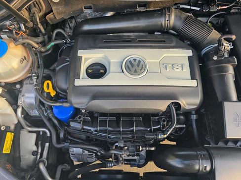 Used 2017 Volkswagen CC Sport image 53