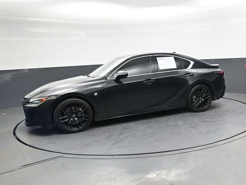 Used 2023 Lexus IS 350 F Sport RWD image 13