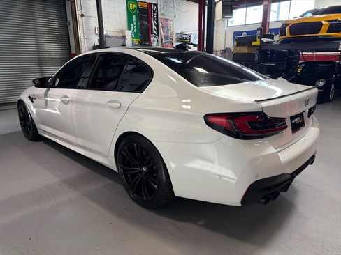 Used 2023 BMW M5 AWD/4WD image 8