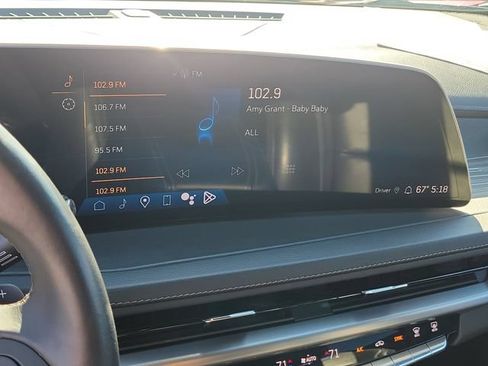Certified 2024 Cadillac XT4 Premium Luxury AWD/4WD image 33