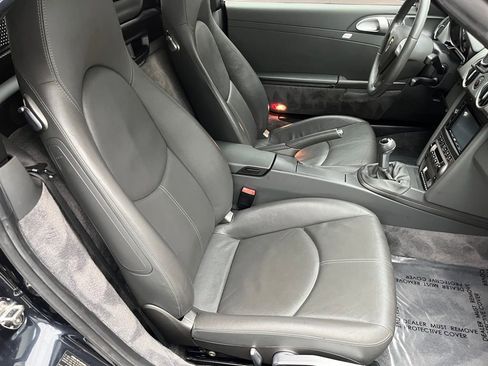 Used 2005 Porsche Boxster image 36