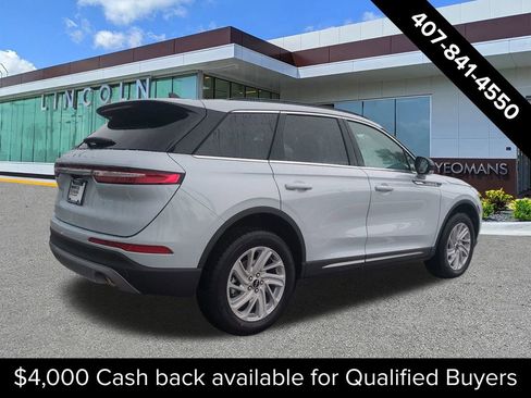 New 2026 Lincoln Corsair Premiere image 4