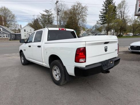 Used 2014 RAM 1500 4x4 Crew Cab w/ Remote Start & Security Group image 3