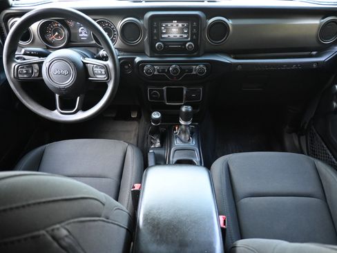 Used 2019 Jeep Wrangler Unlimited Sport image 22