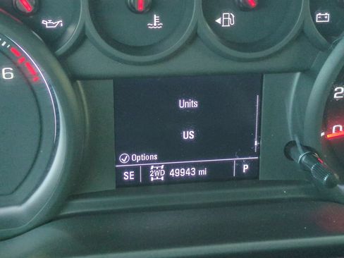 Used 2022 Chevrolet Silverado 1500 Custom Trail Boss AWD/4WD image 12
