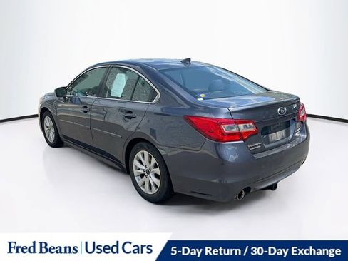 Used 2017 Subaru Legacy 2.5i Premium w/ Moonroof Package AWD/4WD image 7