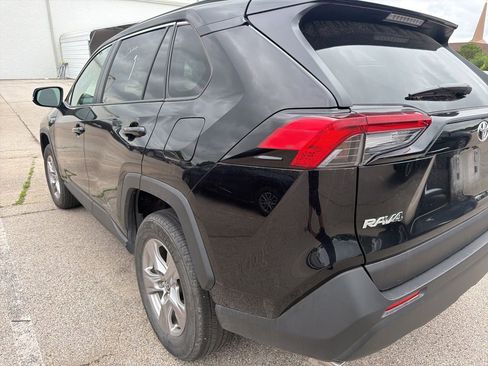 Used 2025 Toyota RAV4 XLE image 8