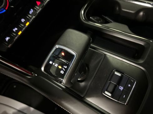 Used 2023 GMC Sierra 1500 AT4X image 20