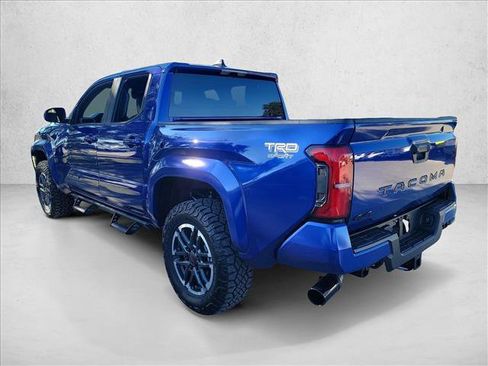 Used 2025 Toyota Tacoma TRD Sport image 7