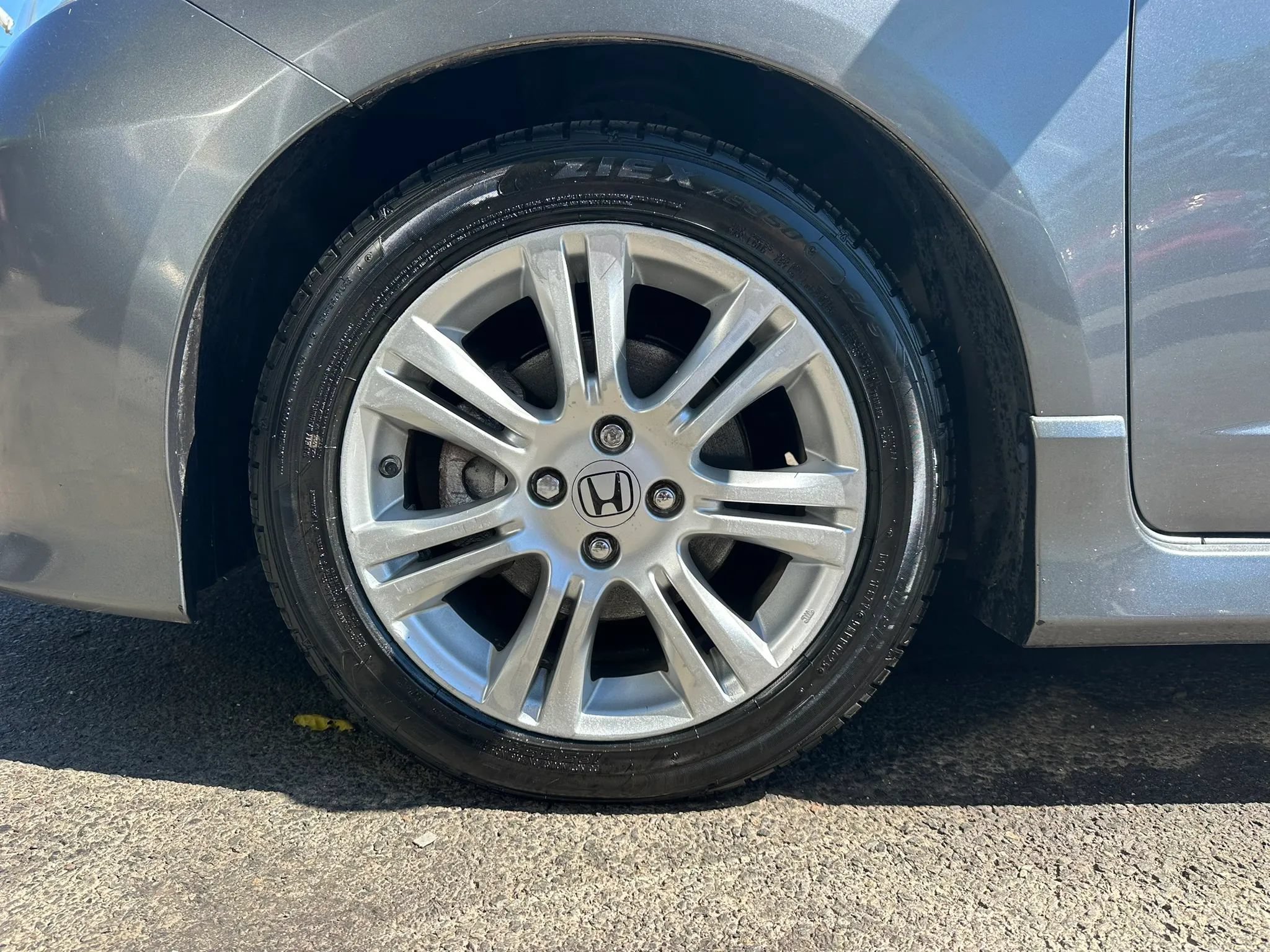 Used 2011 Honda Fit Sport image 29