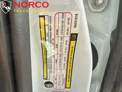 Used 2024 RAM 2500 Big Horn image 27