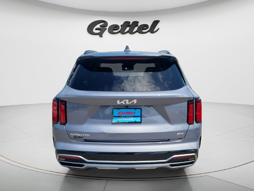 Used 2023 Kia Sorento SX AWD/4WD image 6