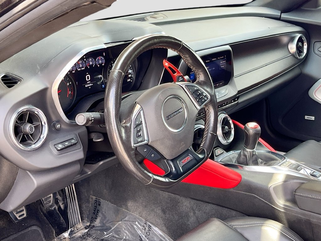 Used 2023 Chevrolet Camaro SS RWD image 9