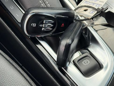 Used 2024 Buick Encore GX Preferred FWD image 37