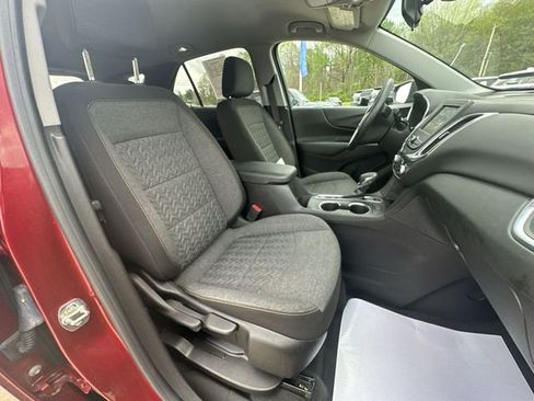 Used 2024 Chevrolet Equinox LT AWD/4WD image 30