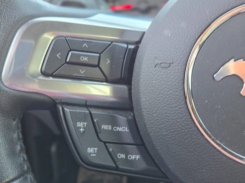 Used 2017 Ford Mustang GT Premium image 11
