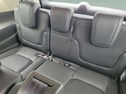 New 2026 Nissan Armada SV image 12