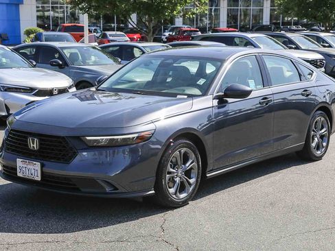 Used 2023 Honda Accord EX image 3