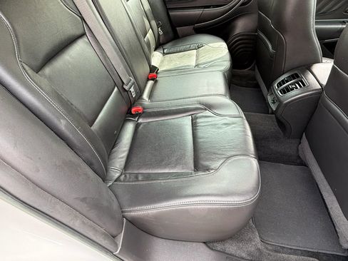 Used 2017 Ford Taurus SEL w/ Equipment Group 201A image 18