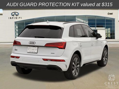 Used 2024 Audi Q5 2.0T Premium w/ Summer of Audi Package AWD/4WD image 3
