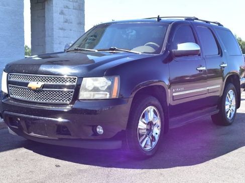 Used 2009 Chevrolet Tahoe LTZ AWD/4WD image 18