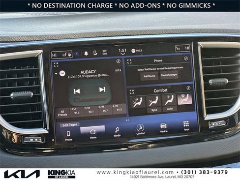 Used 2022 Chrysler Pacifica Touring-L image 3