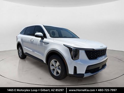 New 2026 Kia Sorento LX FWD image 1