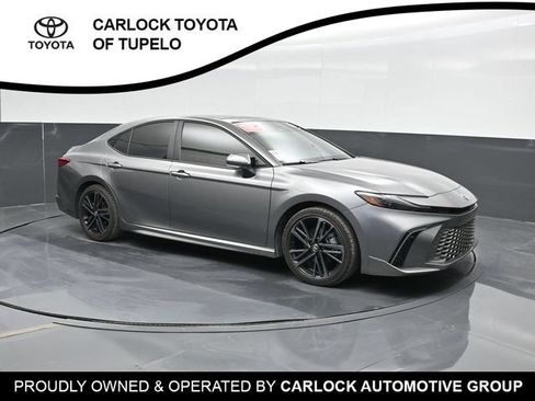 Used 2026 Toyota Camry XSE FWD image 6