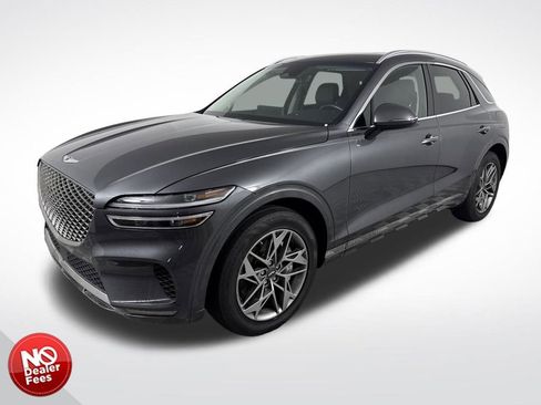 Used 2023 Genesis GV70 2.5T w/ Select Package image 8