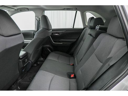 Used 2025 Toyota RAV4 XLE image 20