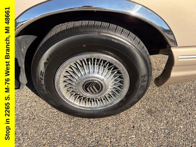 Used 1997 Mercury Grand Marquis GS RWD image 7