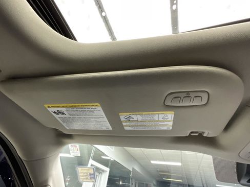 Used 2021 Ford Expedition Platinum image 16