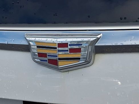 Used 2020 Cadillac Escalade Luxury AWD/4WD image 32