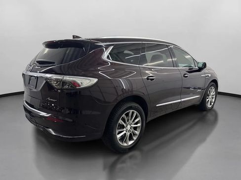 Used 2022 Buick Enclave Avenir w/ Avenir Technology Package AWD/4WD image 10