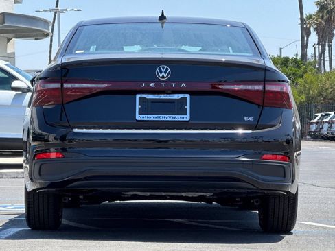 New 2026 Volkswagen Jetta SE FWD image 6