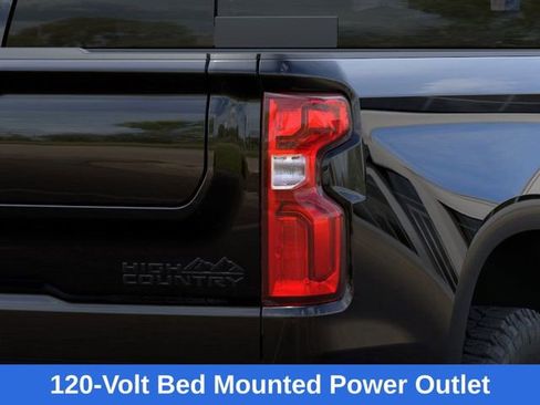 New 2026 Chevrolet Silverado 1500 High Country w/ Midnight Edition image 12