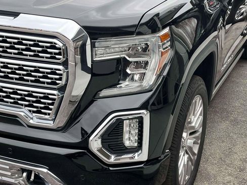 Used 2020 GMC Sierra 1500 Denali w/ Denali Ultimate Package image 9