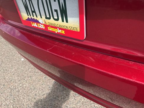 Used 2018 Honda Accord Touring image 11