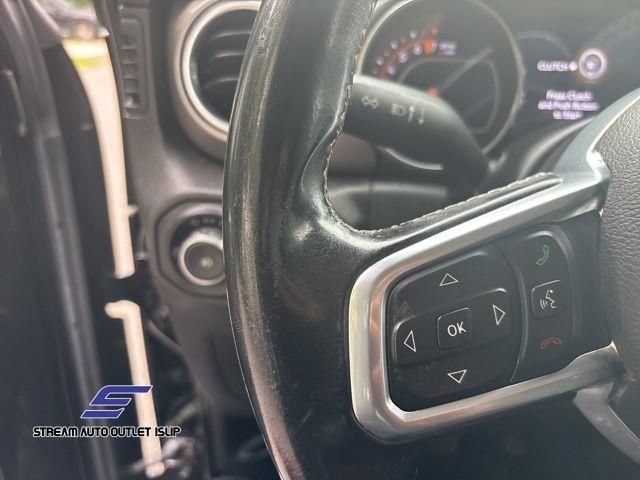 Used 2018 Jeep Wrangler Unlimited Sahara AWD/4WD image 28