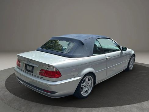 Used 2004 BMW 330Ci Convertible image 11