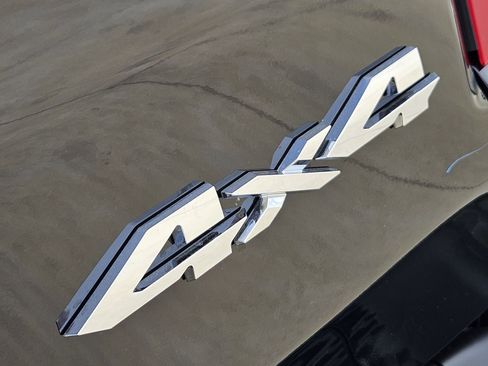 New 2026 RAM 1500 4x4 Crew Cab image 13