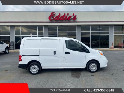 Used 2021 Nissan NV200 S image 1