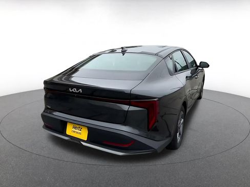Used 2025 Kia K4 FWD image 13