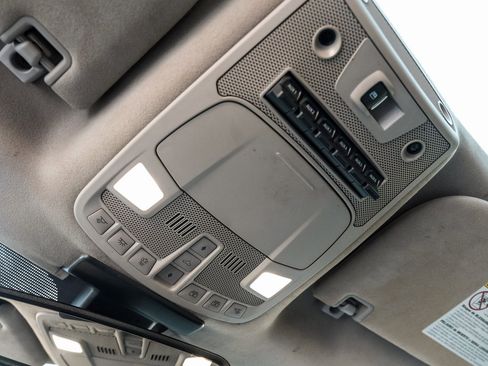 Used 2018 Ford F250 Limited w/ FX4 Off-Road Package image 15