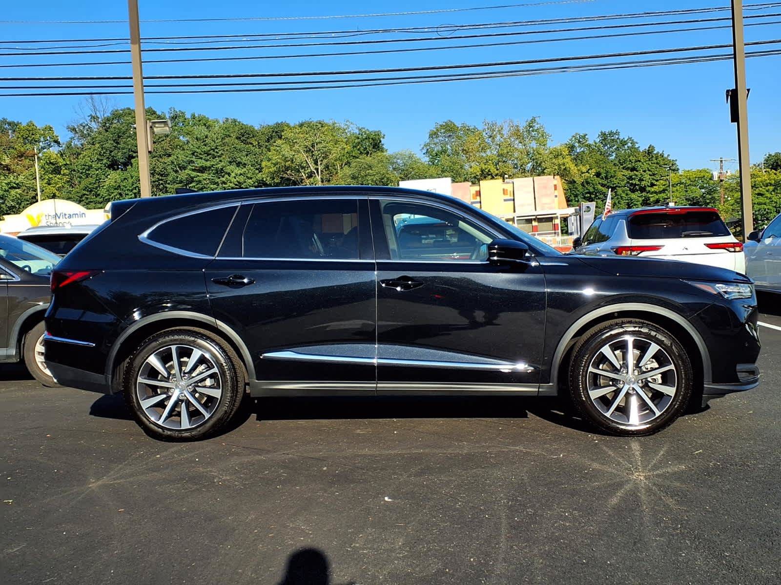 Certified 2026 Acura MDX w/ Technology Package AWD/4WD image 8