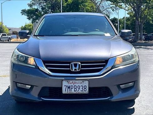 Used 2015 Honda Accord EX image 3