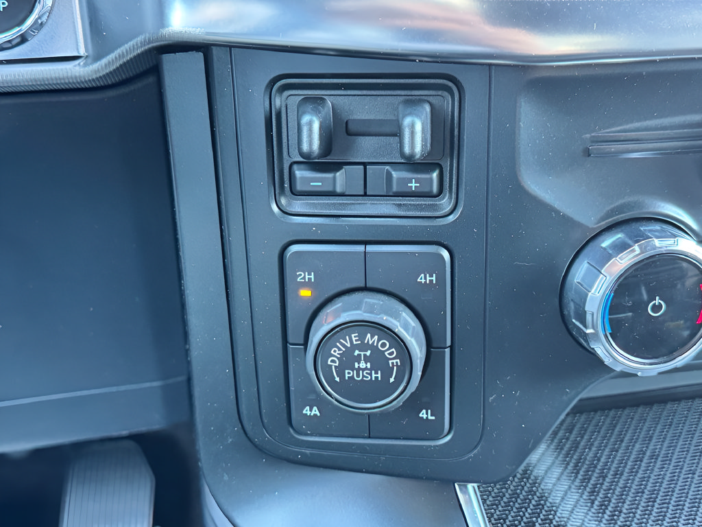 Used 2022 Ford F150 Raptor w/ Equipment Group 801A High AWD/4WD image 21