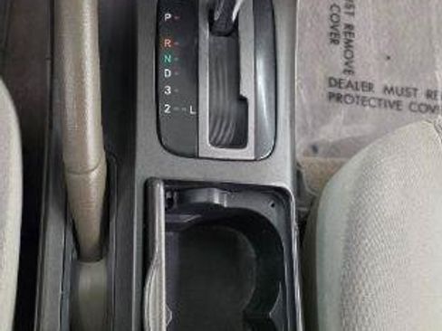 Used 2005 Toyota Camry FWD image 16