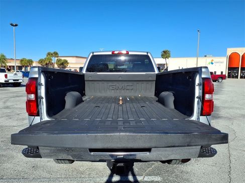Used 2019 GMC Sierra 2500 SLE image 18