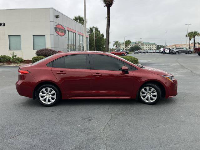 Certified 2025 Toyota Corolla LE FWD image 6
